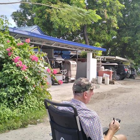 Angeles City Guesthouse Ngoại thất bức ảnh